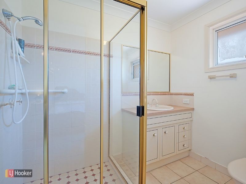 6 Wenlock Court, Murrumba Downs QLD 4503