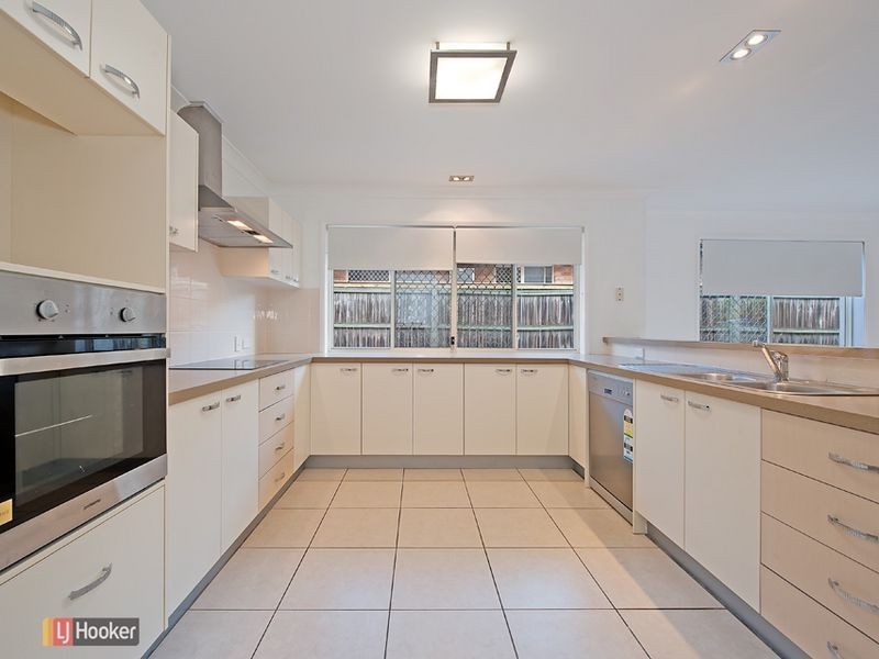 11 Canundra Street, North Lakes QLD 4509