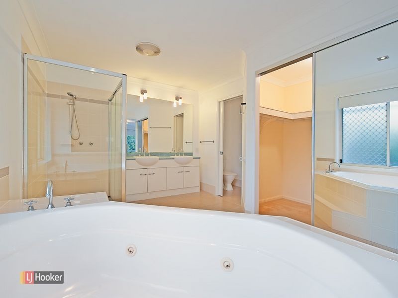 11 Canundra Street, North Lakes QLD 4509