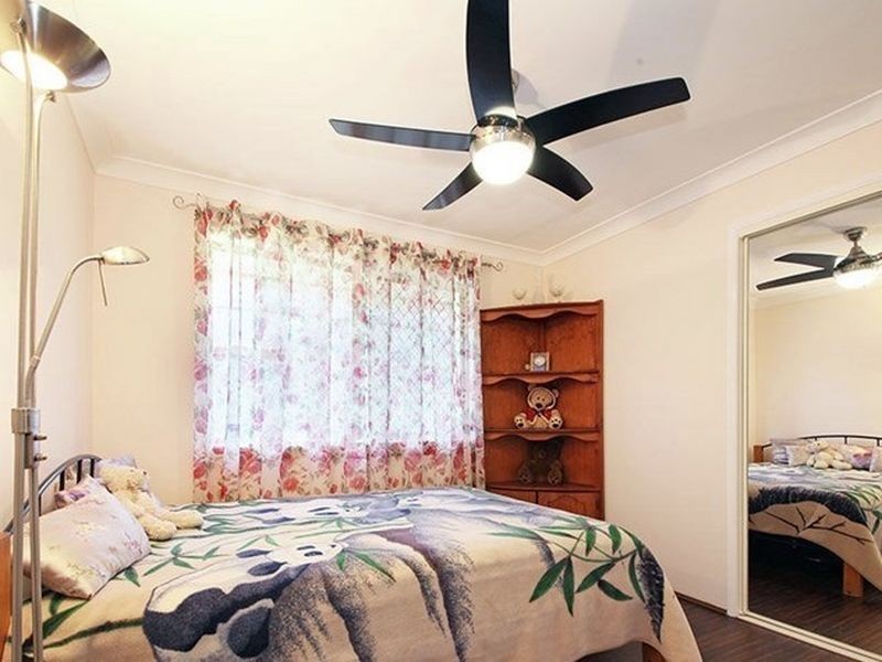 1/4 Olivine Court, Rothwell QLD 4022