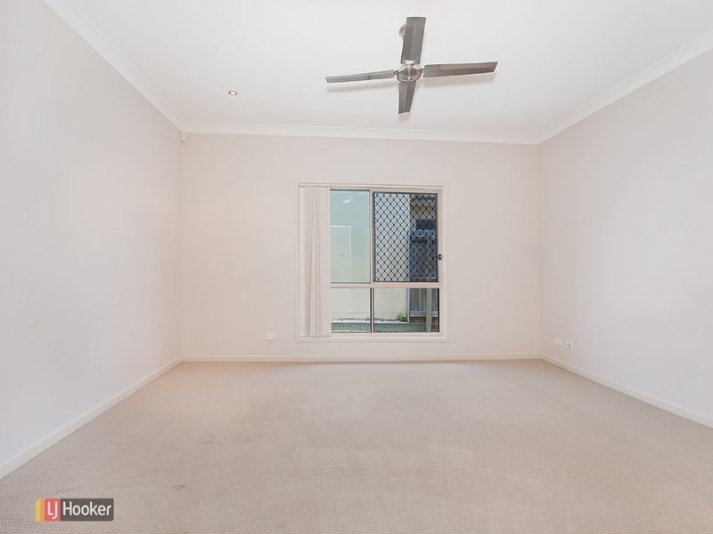 19 Echidna Parade, North Lakes QLD 4509