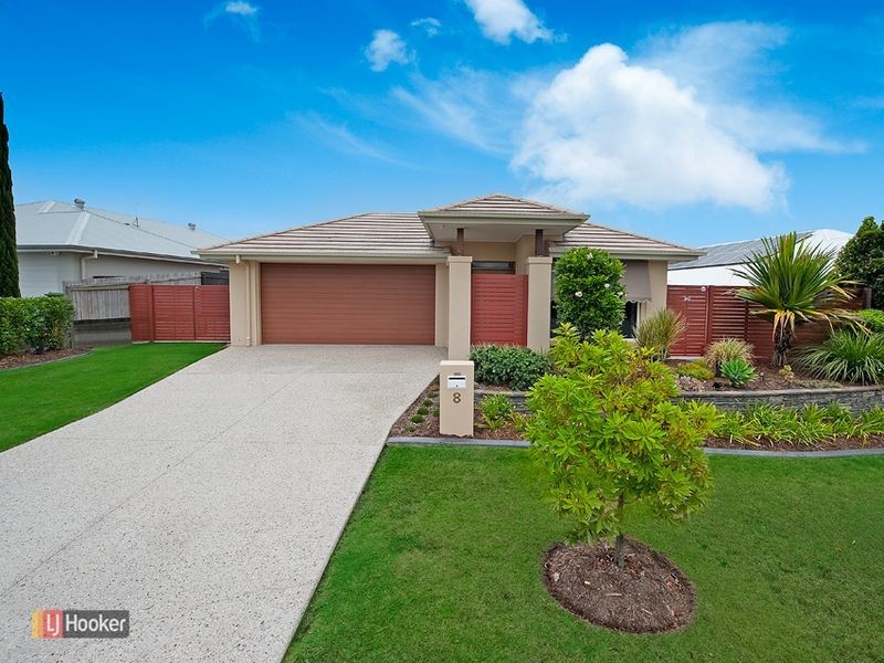 8 Troon Street, North Lakes QLD 4509