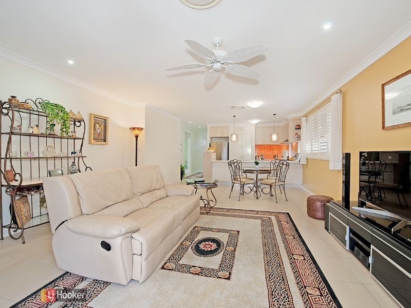 8 Troon Street, North Lakes QLD 4509