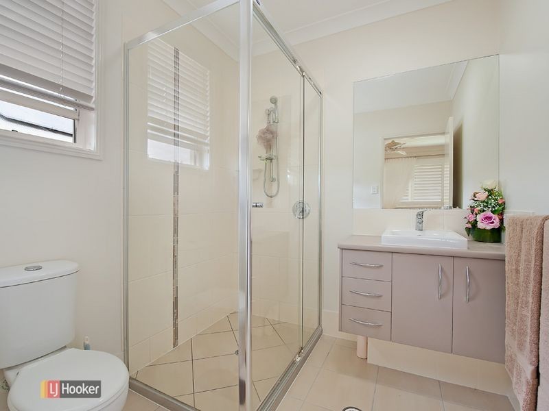 8 Troon Street, North Lakes QLD 4509