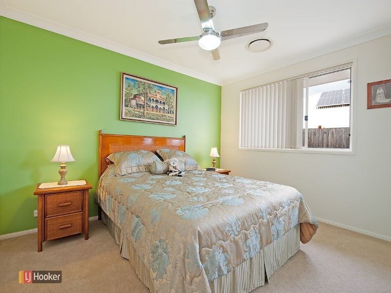 8 Troon Street, North Lakes QLD 4509