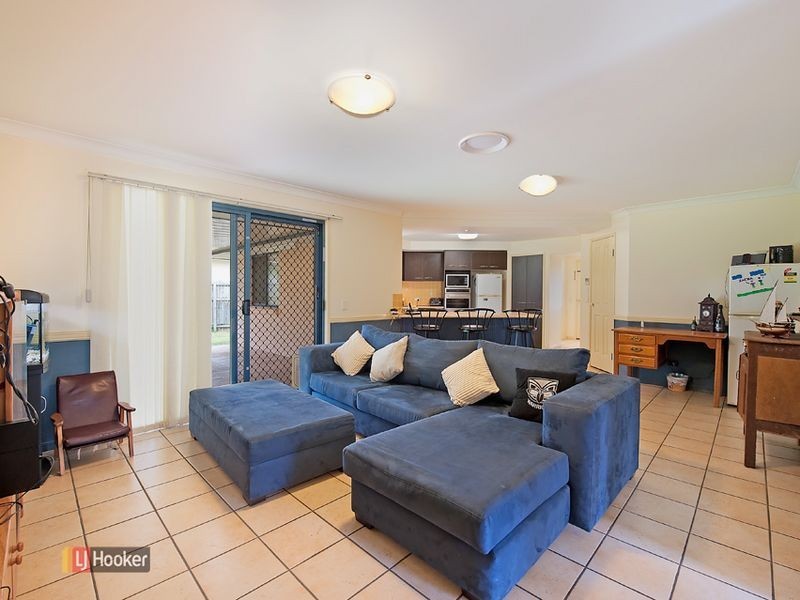 35 Finnegan Street, Rothwell QLD 4022