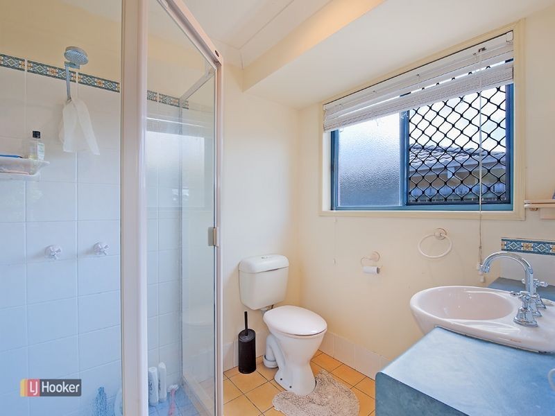 35 Finnegan Street, Rothwell QLD 4022