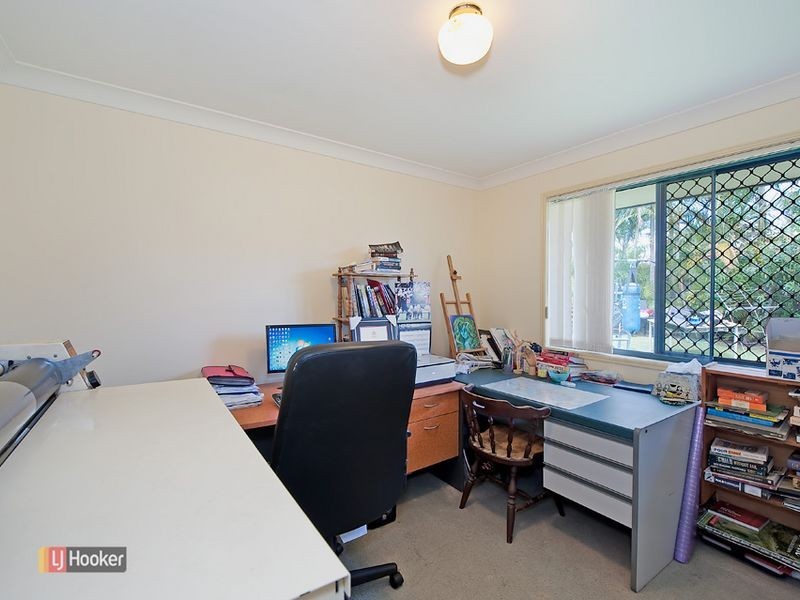 35 Finnegan Street, Rothwell QLD 4022