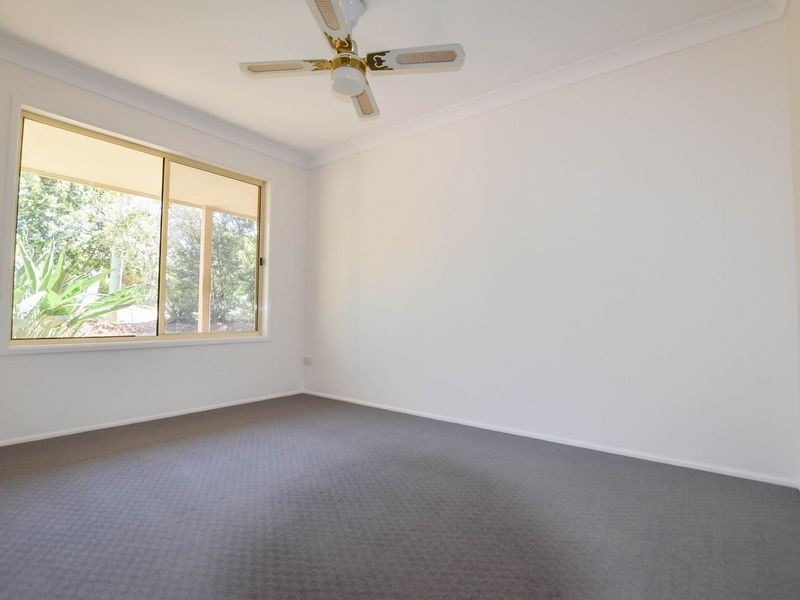 22 Winter Road, Kallangur QLD 4503