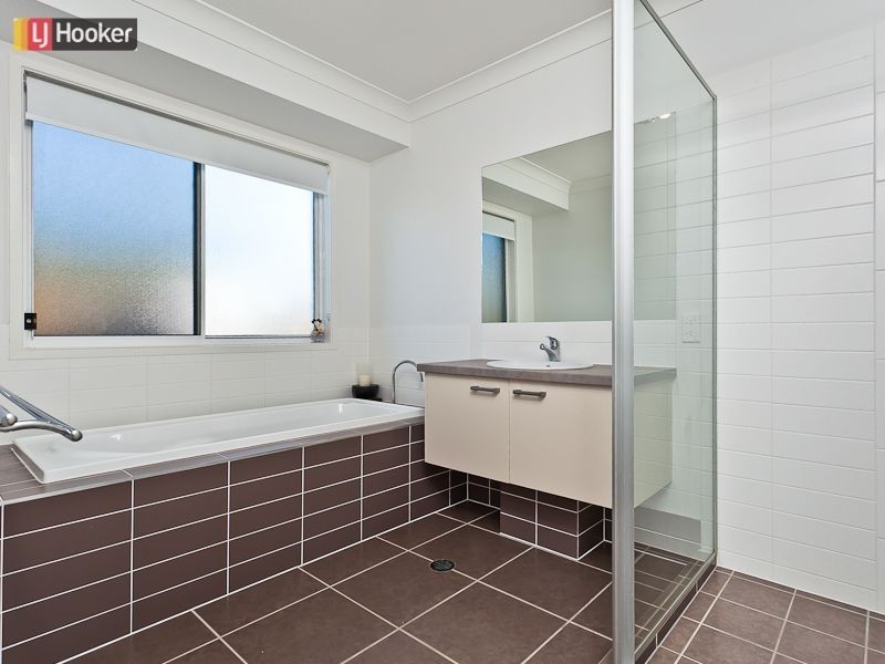 16 Lakeview Terrace, Murrumba Downs QLD 4503