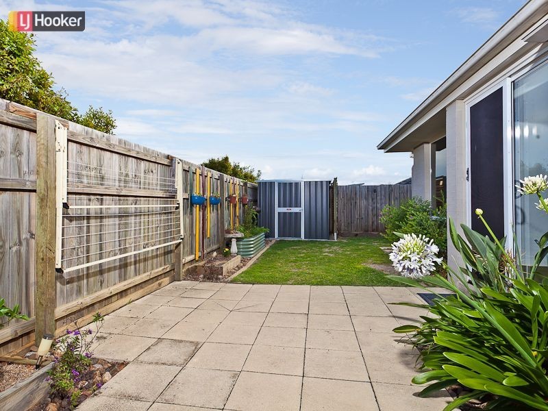16 Lakeview Terrace, Murrumba Downs QLD 4503