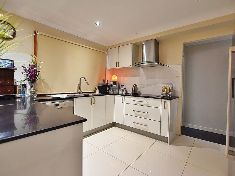 66 Diamond Avenue, Kallangur QLD 4503