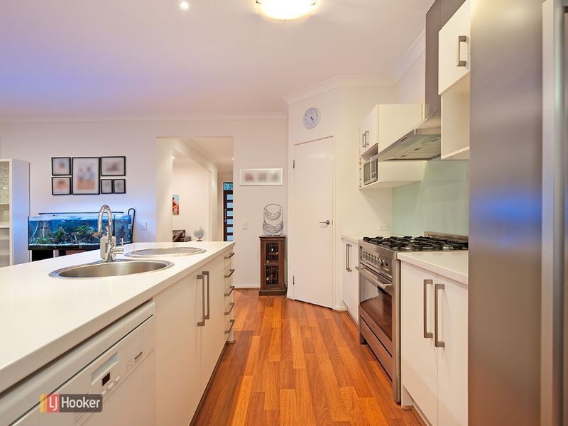 31 Possum Parade, North Lakes QLD 4509