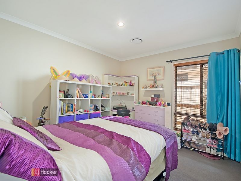22 Troon Street, North Lakes QLD 4509