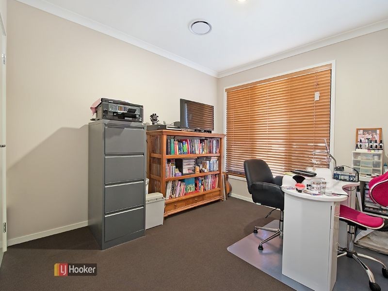 22 Troon Street, North Lakes QLD 4509