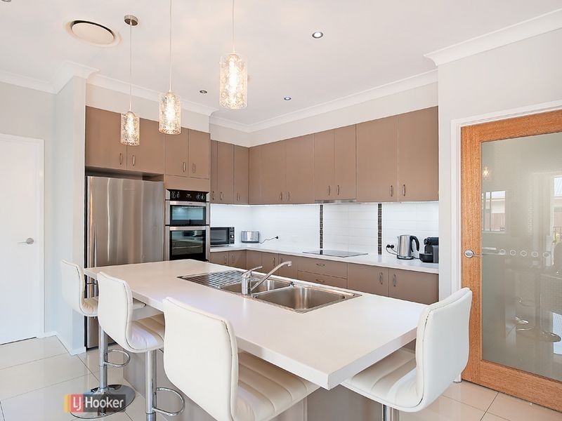 16 Hare Street, North Lakes QLD 4509