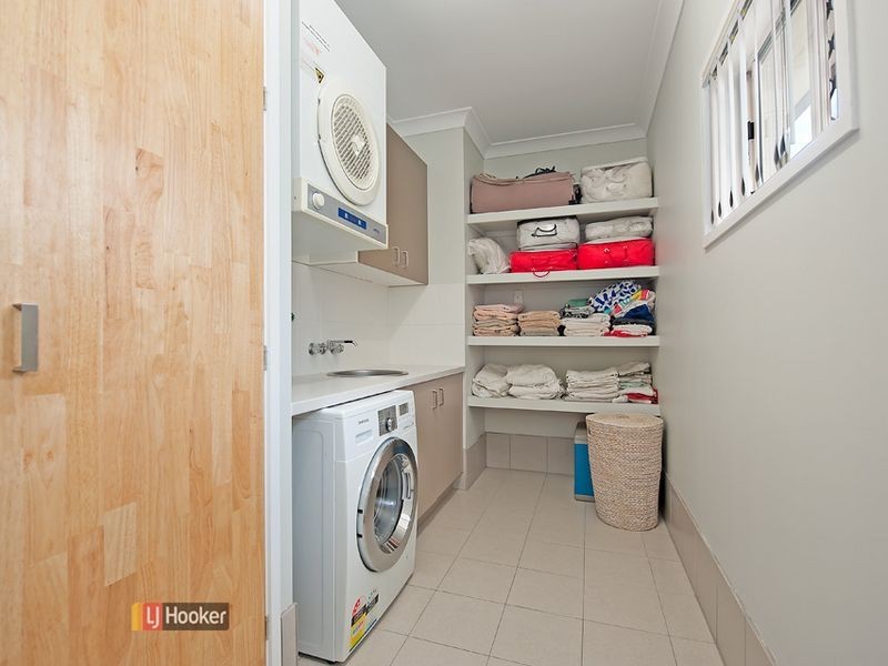 16 Hare Street, North Lakes QLD 4509