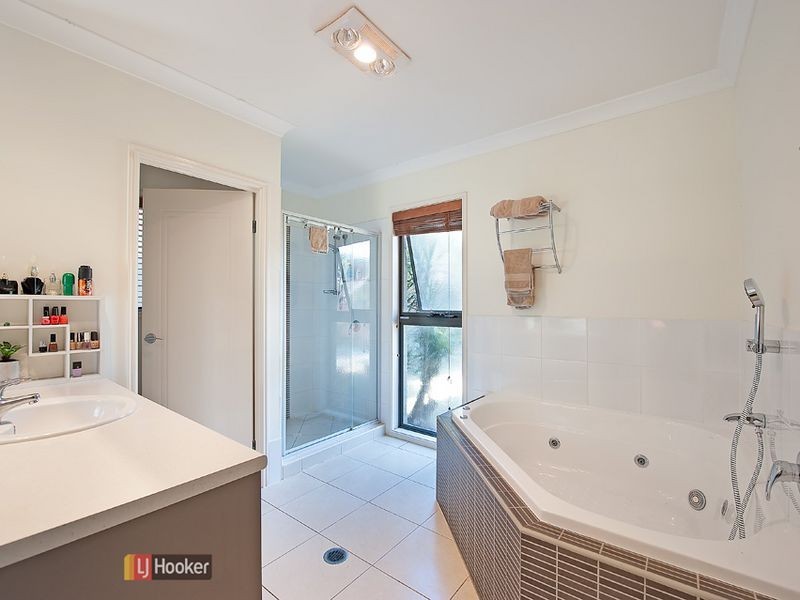 11 Clearwater Crescent, Murrumba Downs QLD 4503
