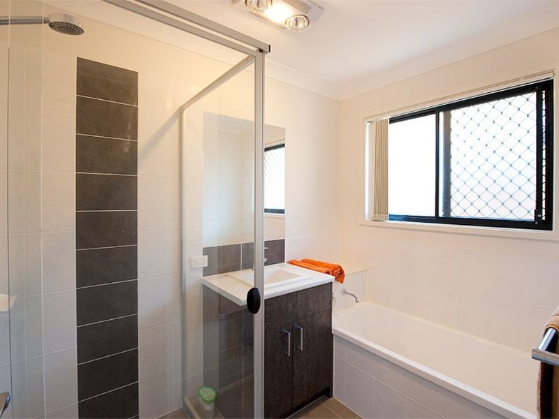 3 Ravensbourne Crescent, North Lakes QLD 4509