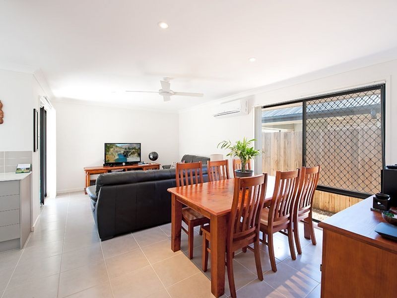 3 Ravensbourne Crescent, North Lakes QLD 4509