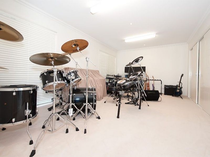 25 Langer Circuit, North Lakes QLD 4509