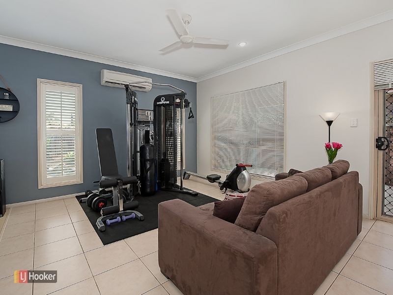 12 Brockman Street, North Lakes QLD 4509