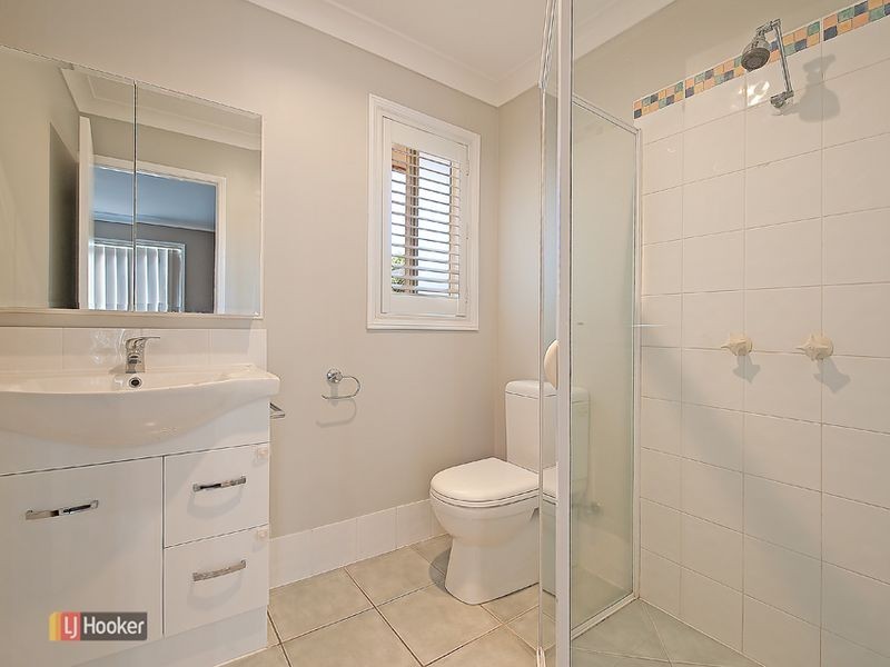 2 Elizabeth Place, Brighton QLD 4017