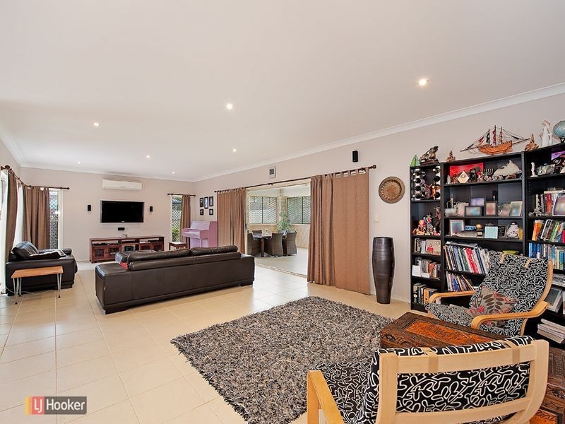 4 Brookfield Street, North Lakes QLD 4509