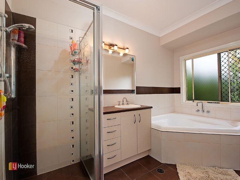 4 Brookfield Street, North Lakes QLD 4509