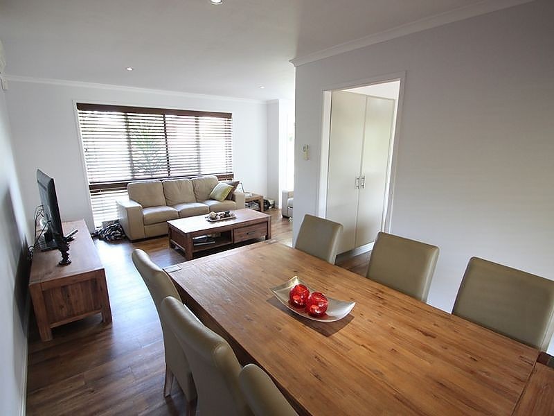 18 Wyara Court, Petrie QLD 4502