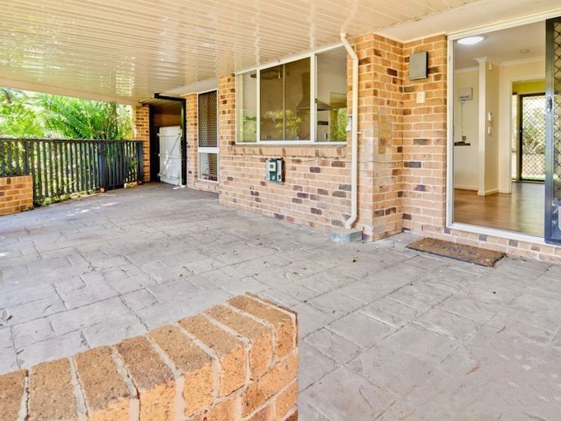 18 Wyara Court, Petrie QLD 4502