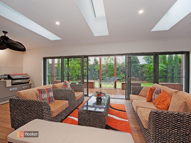 11 Stodart Tce, Mango Hill QLD 4509