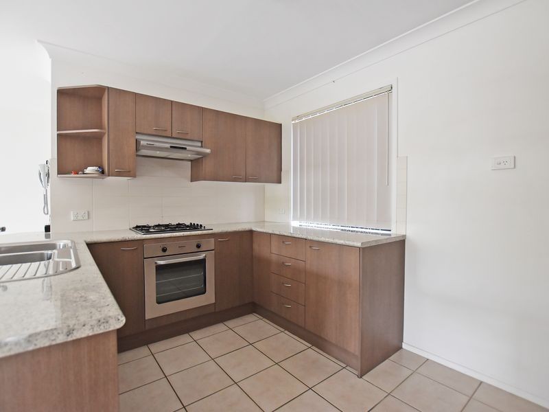 2 Acacia Crescent, Kallangur QLD 4503