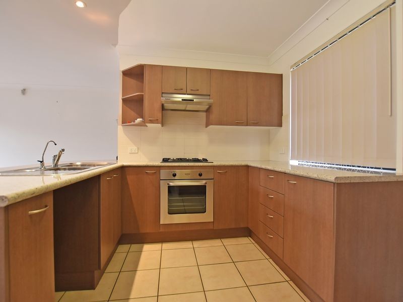 2 Acacia Crescent, Kallangur QLD 4503