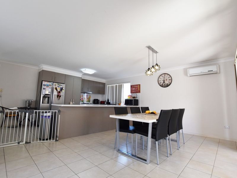 8 Melville Parade, North Lakes QLD 4509