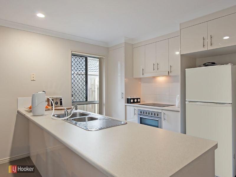 8 Suntrust Street, North Lakes QLD 4509