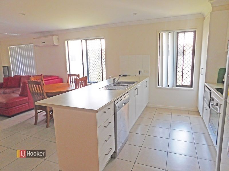 31 Chase Crescent, North Lakes QLD 4509