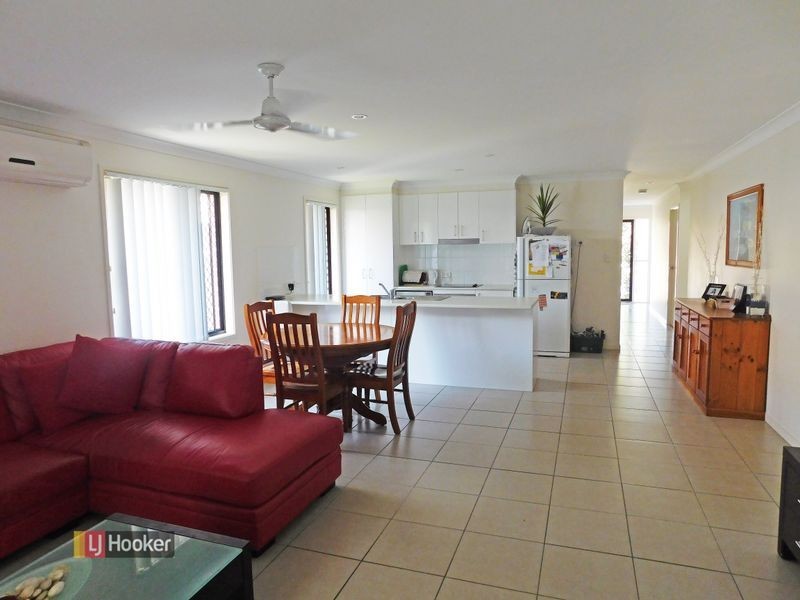 31 Chase Crescent, North Lakes QLD 4509