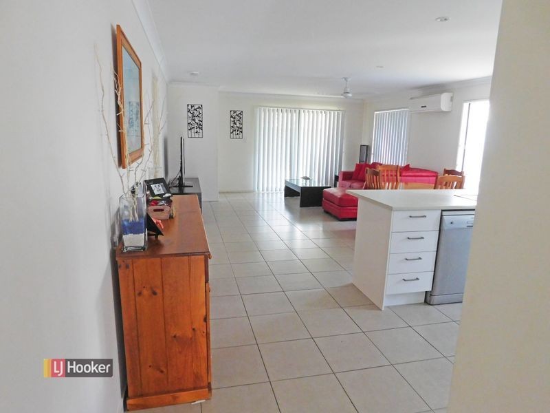 31 Chase Crescent, North Lakes QLD 4509