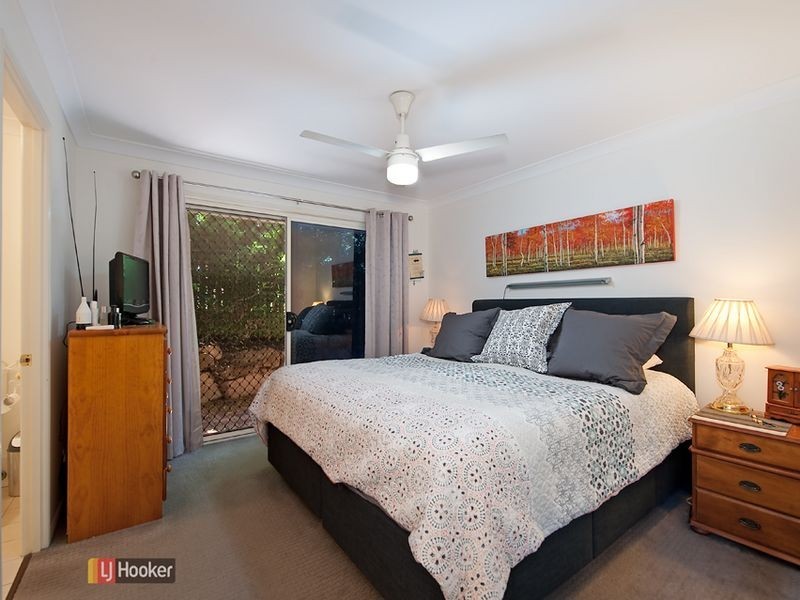 4 Homestead Place, Petrie QLD 4502