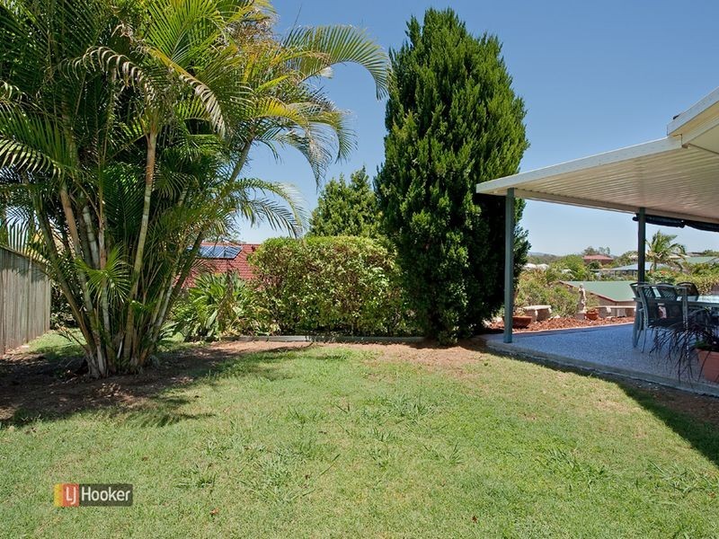 4 Homestead Place, Petrie QLD 4502