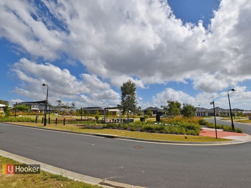 19 Basalt Street, North Lakes QLD 4509