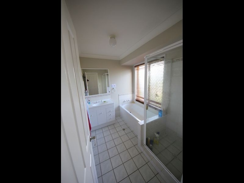 17 Kalmia Close, Mango Hill QLD 4509