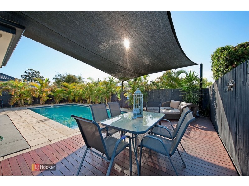 7 Thomson Close, North Lakes QLD 4509