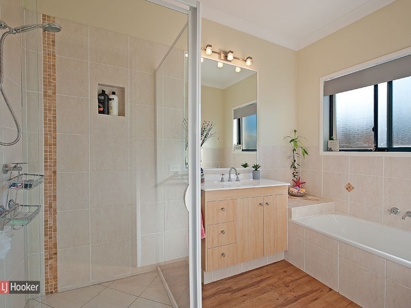 7 Thomson Close, North Lakes QLD 4509