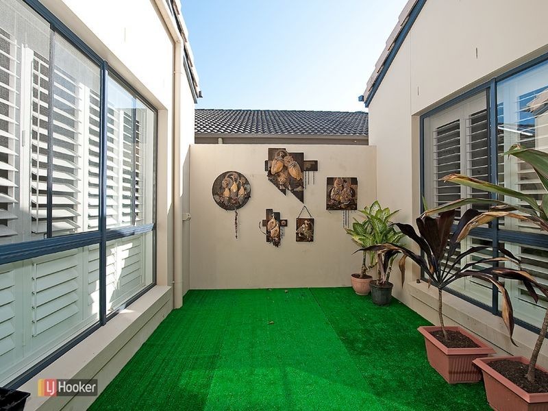 7 Thomson Close, North Lakes QLD 4509