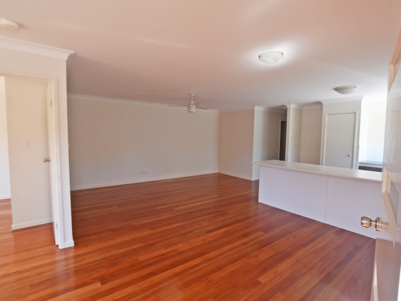 Unit 1/6 Murphy Street East, Kallangur QLD 4503