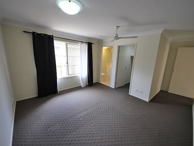 27 Lennon Boulevard, Narangba QLD 4504