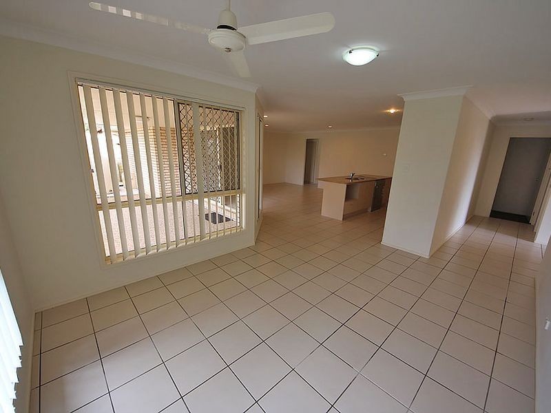 27 Lennon Boulevard, Narangba QLD 4504