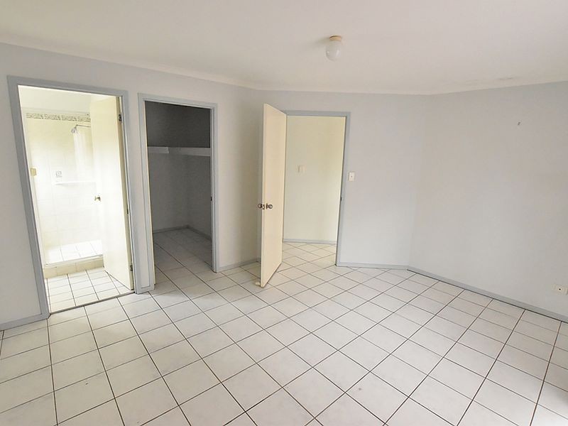 3 Brolga Ave, Kallangur QLD 4503